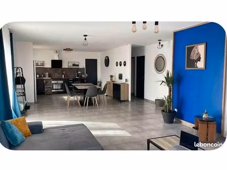 maison meublée avec piscine – saint-gilles (30800) – 100 m²