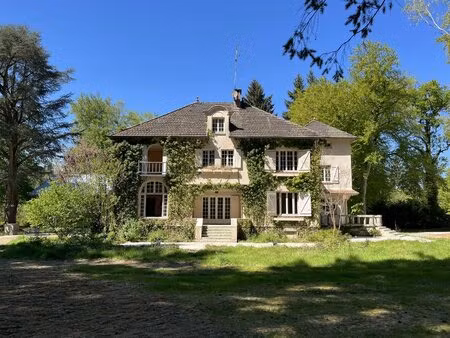 vente de la villa bramefaon  domaine de la lisière à barbizon