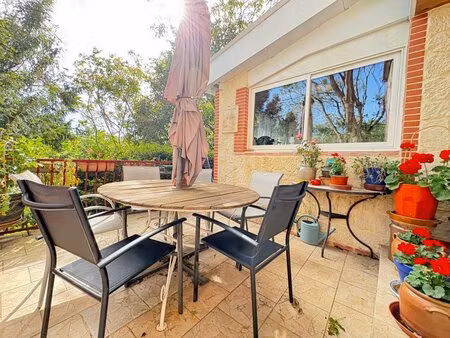 ensemble immobilier en pierre avec terrain constructible à montmaur