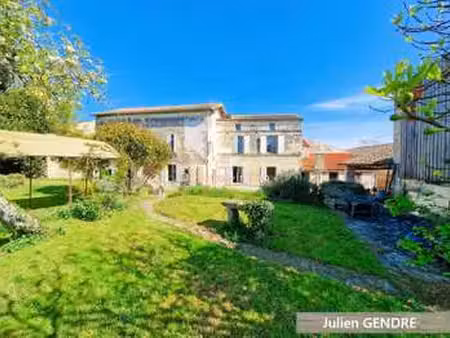 vente maison à salles (79800) : à vendre / 185m² salles