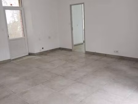 location appartement 3 pièces aux achards (85150) : à louer 3 pièces / 67m² les achards