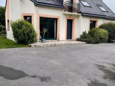 location maison à betton (35830) : à louer / 146m² betton