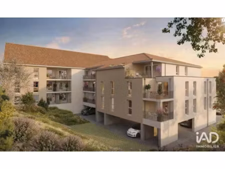 appartement à port-saint-père (44710)