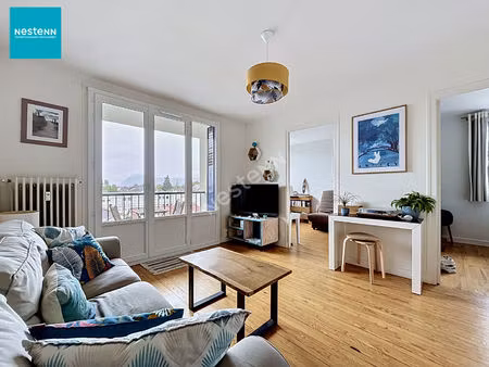 annecy _ appartement 3 pièces de 57 m²  avec balcon  cave et garage  à louer