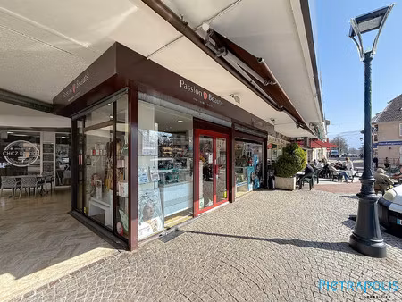 local commercial a vendre a saint julien en genevois