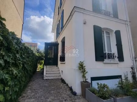 quartier becon - maison 5 pieces louee meublee- terrasse arb