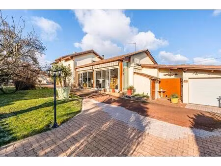 maison jons limite jonage 5 pièce(s) 170 m2