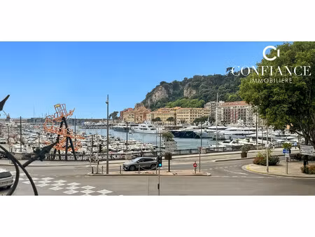 le port - vue mer - 3 pieces - 55m² - entierement renove
