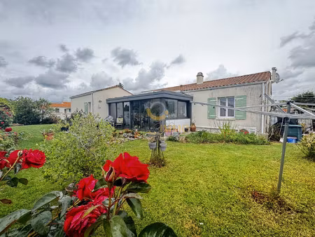 maison plain-pied à vendre à chasnais – 3 chambres – véra