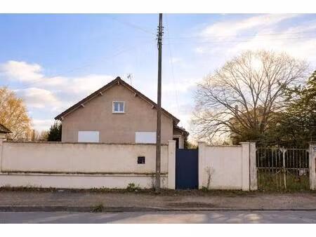 charmante maison individuelle avec fort potentiel
