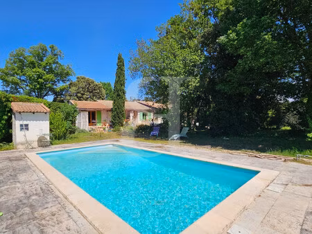 maison avec piscine à sainte cecile les vignes
