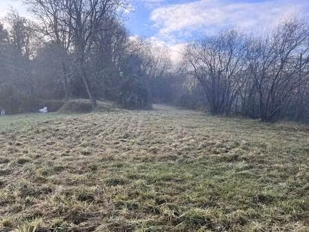terrain constructible viabilisé à vendre