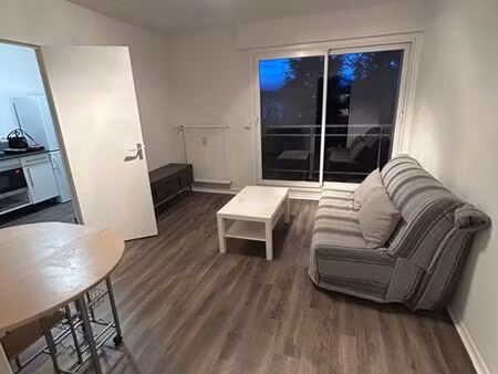 studio 29 m2 meublé  parking + cave - lempdes