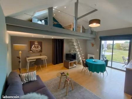 grand studio