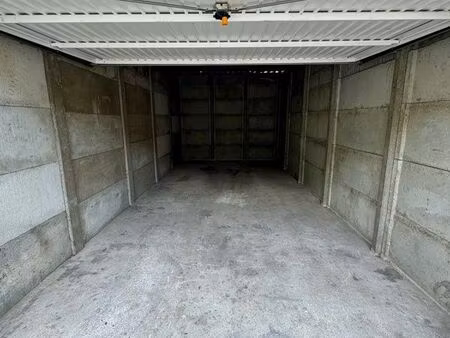 garage / box à louer