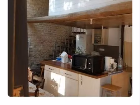 chambre meublée dans maison proche gare surgeres
