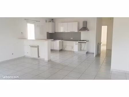 appartement 3 pièces 75 m²