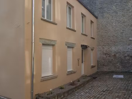 maison f5 hyper centre