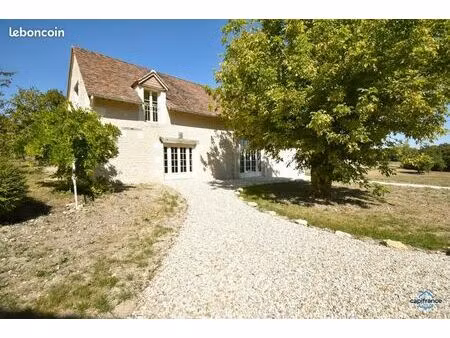 longère 3 pièces 81 m²