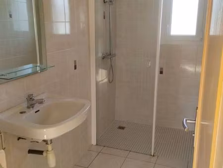 maison a louer loudeac