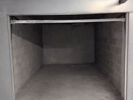 vente garage et parking à nantes île de nantes (44000) : à vendre / 15m² nantes île de nan