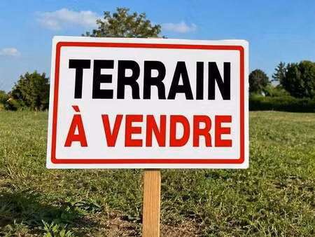 vente terrain à aigrefeuille-d'aunis (17290) : à vendre / 722m² aigrefeuille-d'aunis