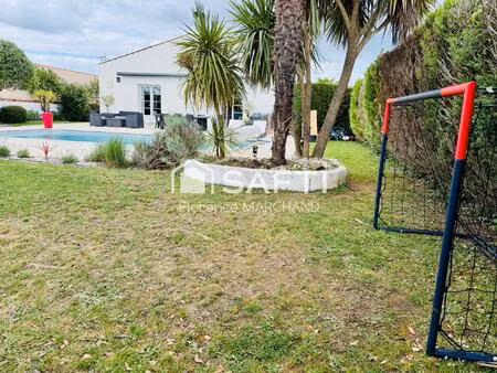 proches commodités 4 ch + t2 grand jardin piscine garage