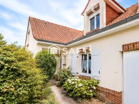 maison familiale de 160 m2  4 chambres   jardin clos et garage