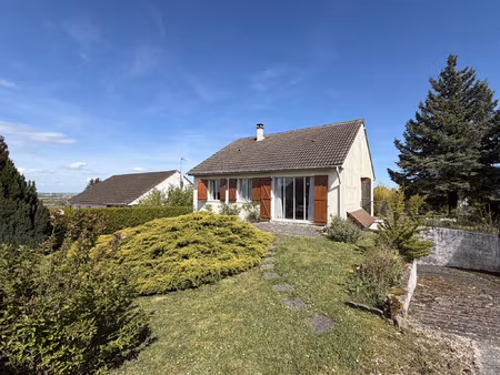 pavillon sur sous-sol total  au milieu de son terrain clos 7