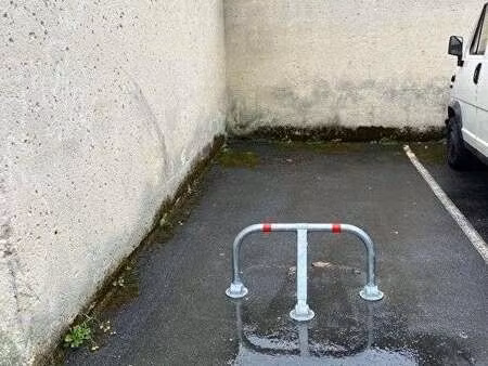 location garage box et parking à caen (14000) : à louer / 10m² caen