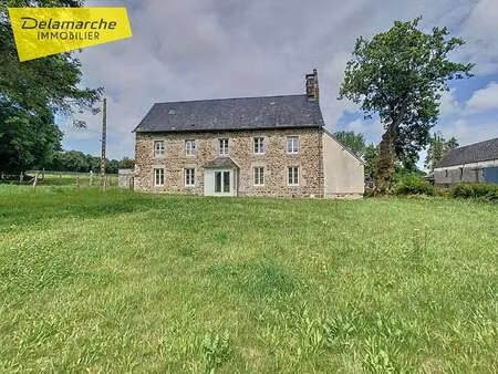 location maison à coudeville-sur-mer (50290) : à louer / 117m² coudeville-sur-mer
