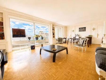 appartement 127 m2 avec 3 chambres et balcons
