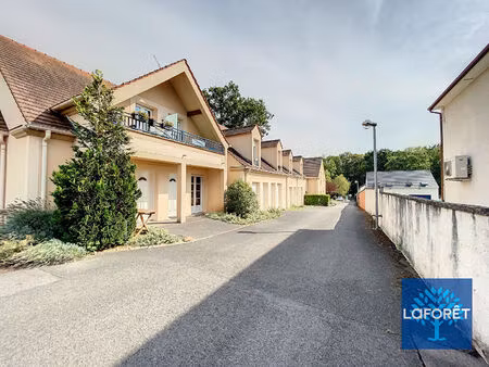 a louer : appartement 2 pièces  38.00m2 à saintry sur seine