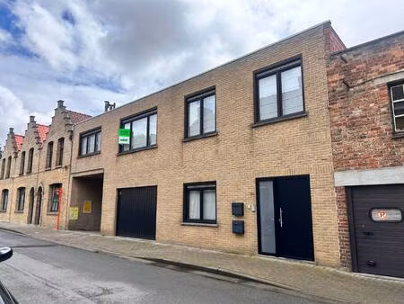 appartement te huur in diksmuide met 3 slaapkamers