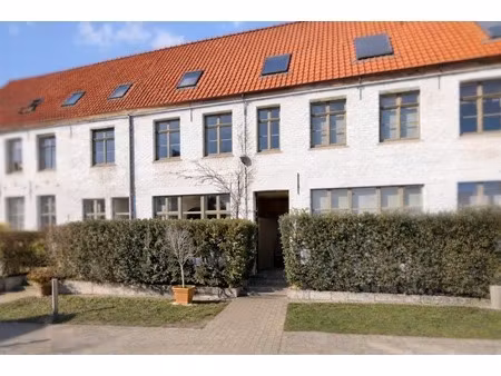 huis te huur in brugge met 3 slaapkamers