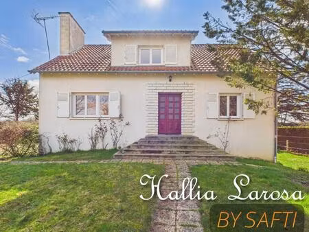 maison familiale avec garage et jardin