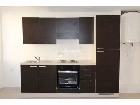 a vendre studio centre de flayosc 26m²