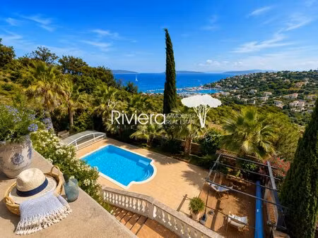 cavalaire - superbe villa avec piscine - divisée en 3 appartements - belle vue mer .