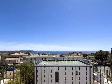 appartement indépendant avec vue mer à bandol – jardin et potentiel d’aménagement