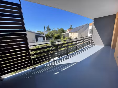 location appartement 2 pièces 43 m² à sébazac-concourès (12740)