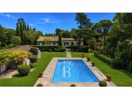 saint-tropez – les parcs – propriété provençale