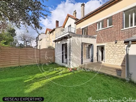 maison 4/5 chambres en parfait état avec jardin et au calme