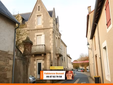 vente maison 12 pièces 283 m² à saint-savin (86310)  212 000 €