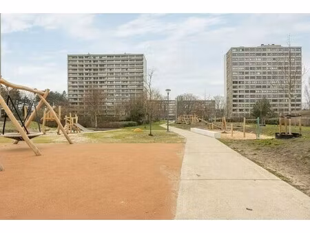lichtrijk hoekappartement met 3 slaapkamers