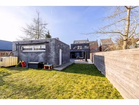 glv app (epc a) met 2 slpk  tuin  garage en parking