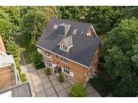 villa ullens. het prachtig gerenoveerde kasteel in hartje schoten