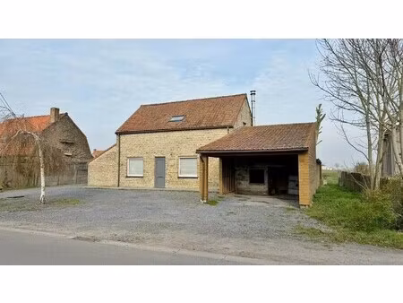 instapklare woning op ruim perceel (880 m²) met prachtig landelijk uitzicht in merkem