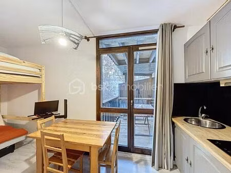 studette de 17 m² à uvernet-fours