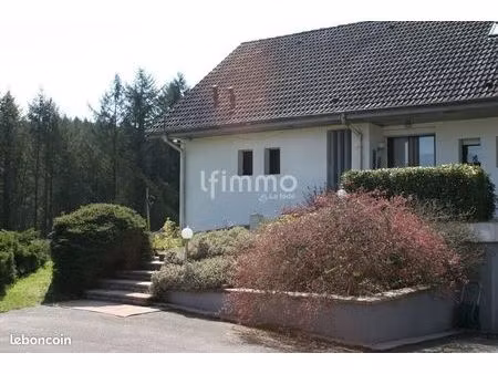 maison 7 pièces 210 m²