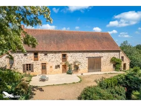longère 6 pièces 168 m²